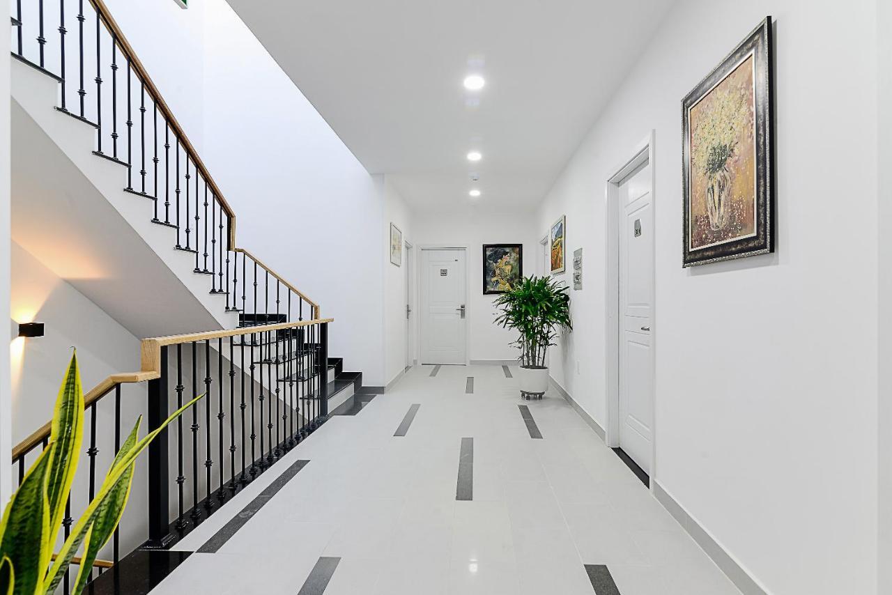 Cozrum Homes The Gallery Residence ホーチミン市 エクステリア 写真