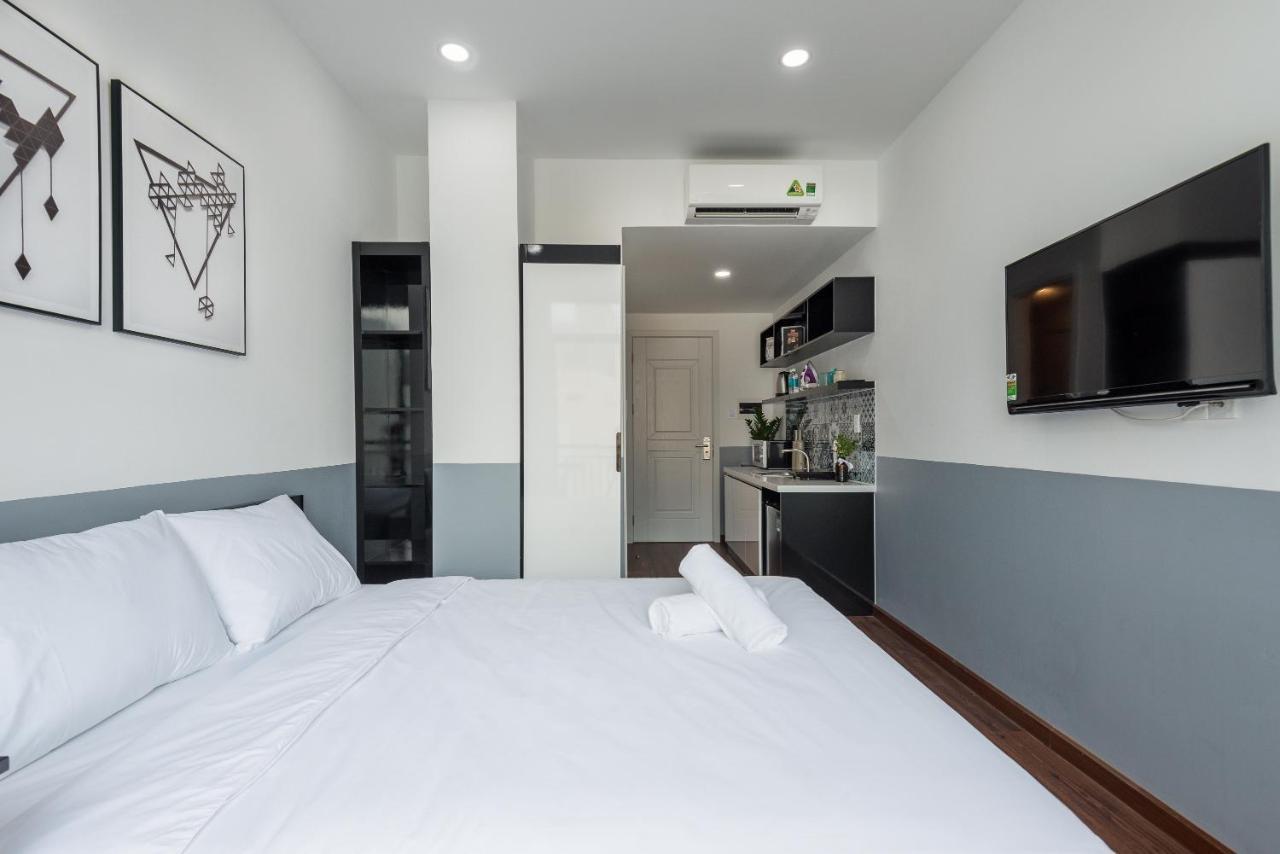 Cozrum Homes The Gallery Residence ホーチミン市 エクステリア 写真