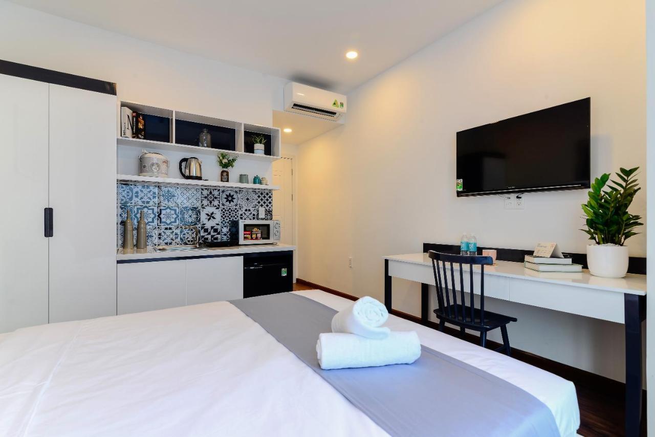 Cozrum Homes The Gallery Residence ホーチミン市 エクステリア 写真